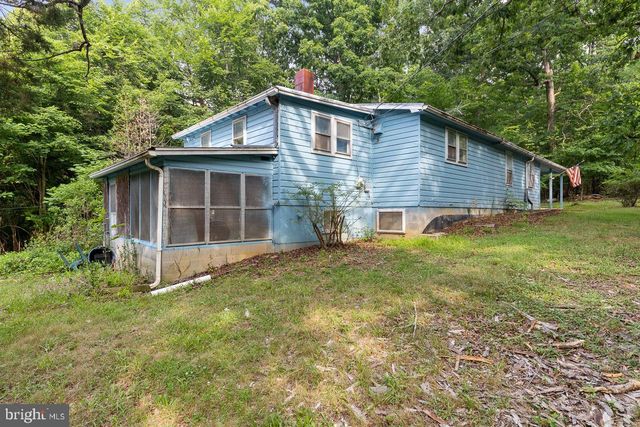 5111 CROOKED RUN RD, Mount Jackson, VA 22842