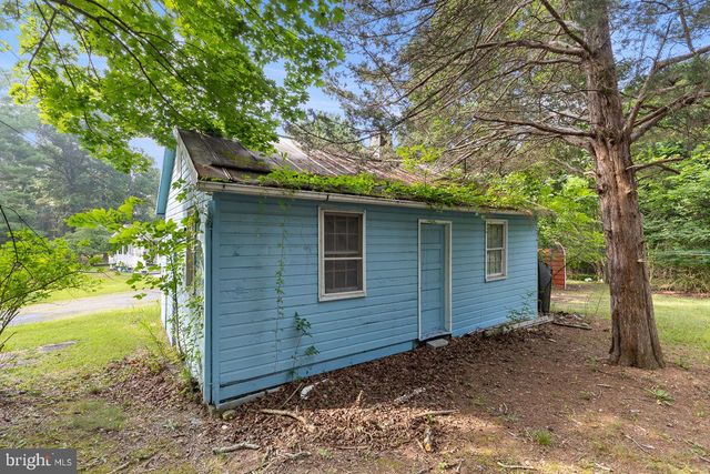 5111 CROOKED RUN RD, Mount Jackson, VA 22842