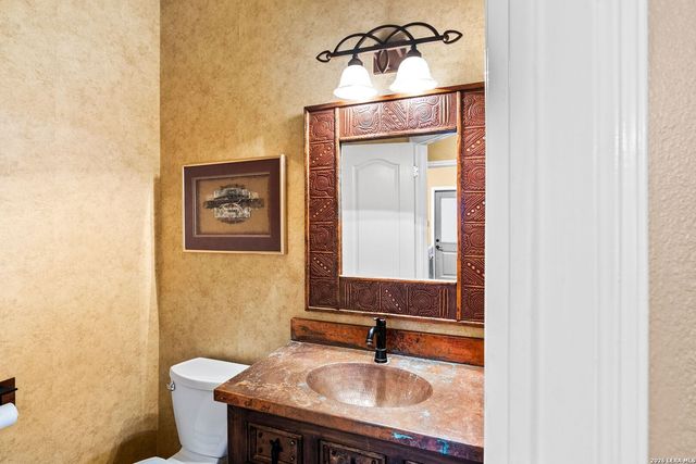 1638 Rolling Creek Rd, Spring Branch, TX 78070