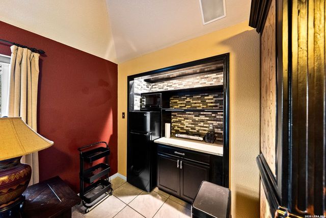 1638 Rolling Creek Rd, Spring Branch, TX 78070