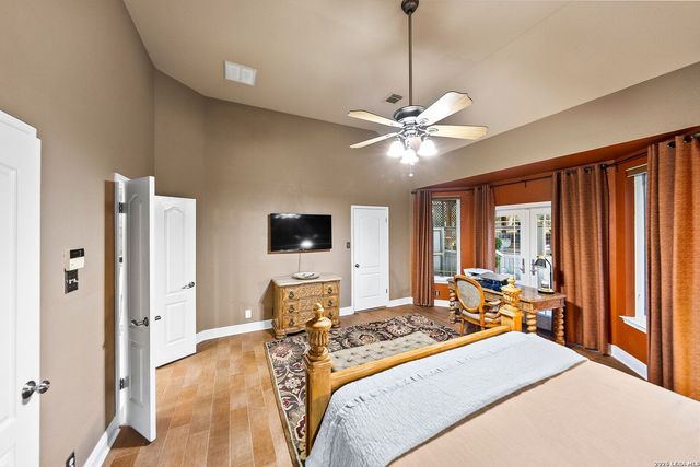 1638 Rolling Creek Rd, Spring Branch, TX 78070