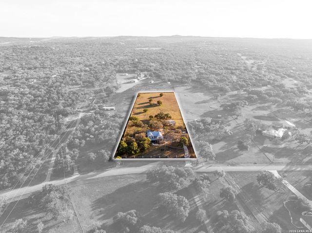 1638 Rolling Creek Rd, Spring Branch, TX 78070