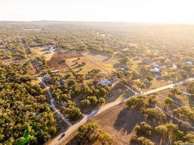 1638 Rolling Creek Rd, Spring Branch, TX 78070