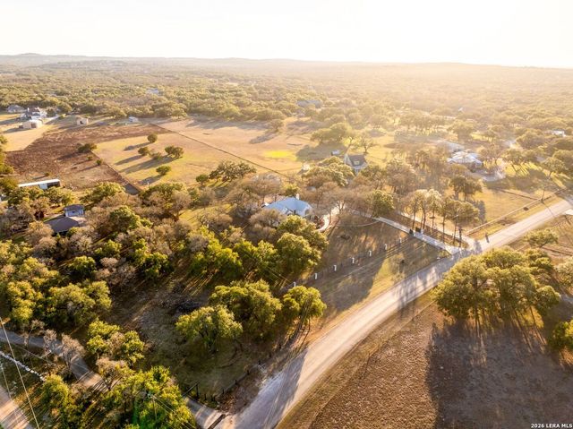 1638 Rolling Creek Rd, Spring Branch, TX 78070