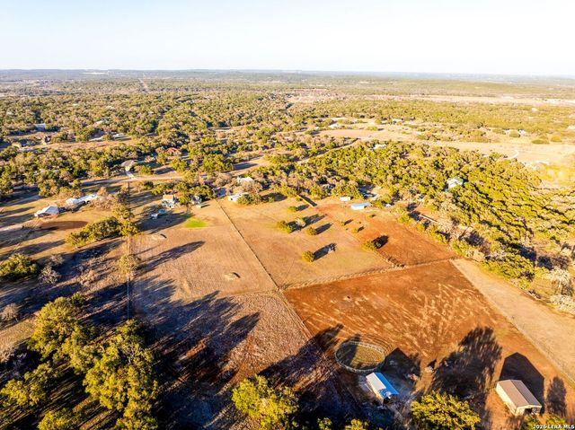 1638 Rolling Creek Rd, Spring Branch, TX 78070