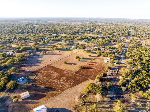 1638 Rolling Creek Rd, Spring Branch, TX 78070