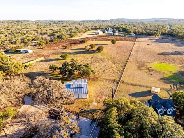 1638 Rolling Creek Rd, Spring Branch, TX 78070