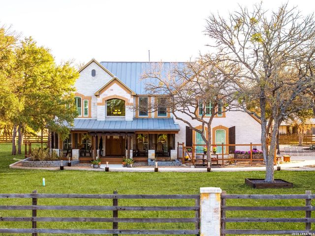 1638 Rolling Creek Rd, Spring Branch, TX 78070