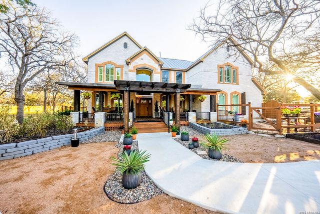 1638 Rolling Creek Rd, Spring Branch, TX 78070