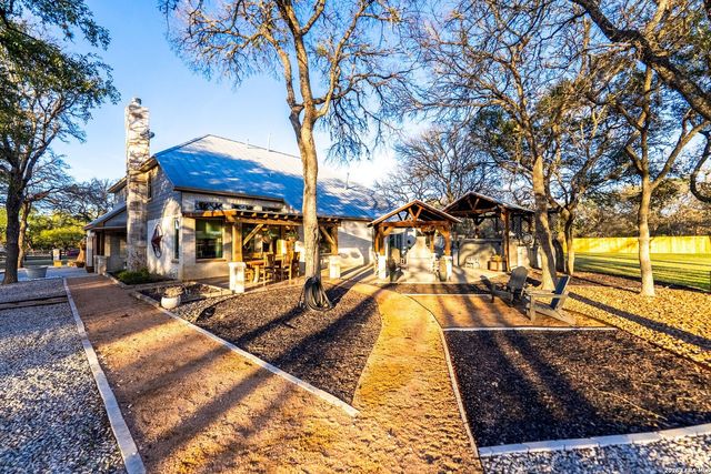 1638 Rolling Creek Rd, Spring Branch, TX 78070