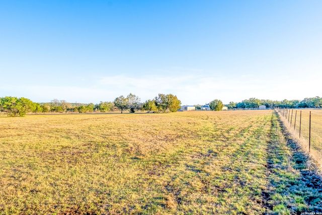 1638 Rolling Creek Rd, Spring Branch, TX 78070