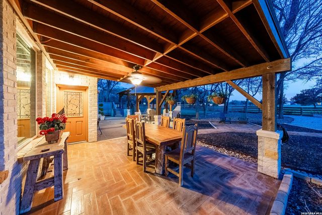 1638 Rolling Creek Rd, Spring Branch, TX 78070