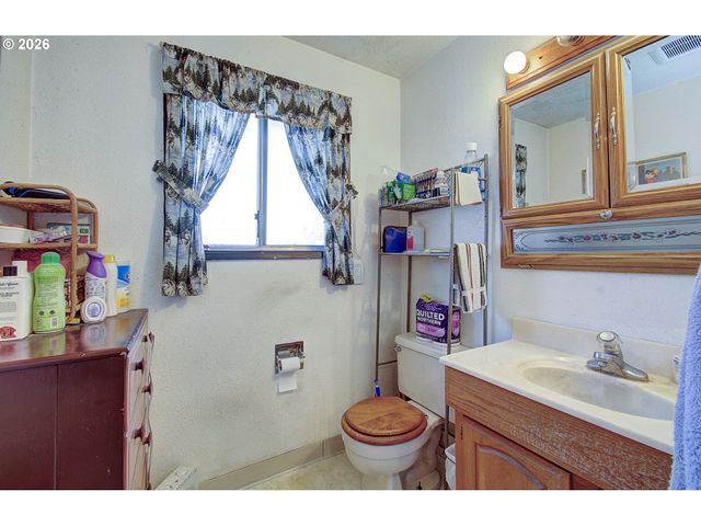 8814 Ne 95TH St, Vancouver, WA 98662