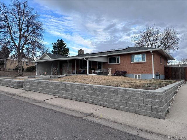 2906 S Stuart Street, Denver, CO 80236