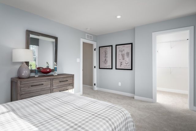 2739 Thoroughbred Way, White House, TN 37188