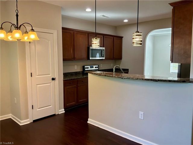 4404 Morning Ridge Lane, Winston-salem, NC 27101