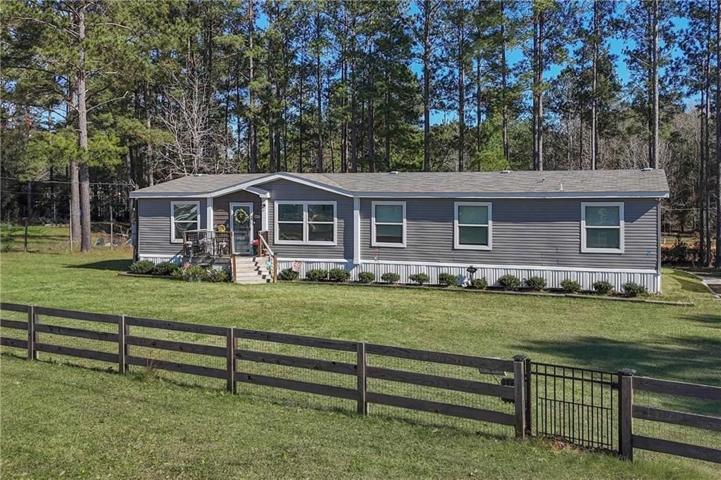 8630 Allison Lane, Wilmer, AL 36587