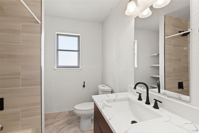 1012 E Dallas Street, Mansfield, TX 76063