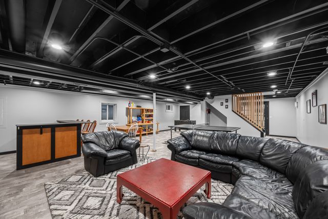 21231 W Brandon Road, Kildeer, IL 60047