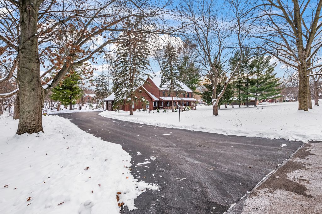 21231 W Brandon Road, Kildeer, IL 60047