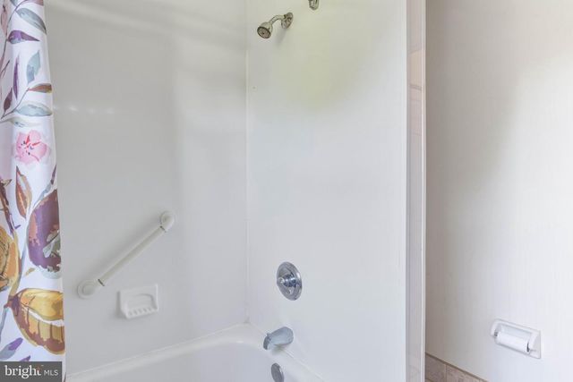 342 ALBERTS WAY, Langhorne, PA 19047