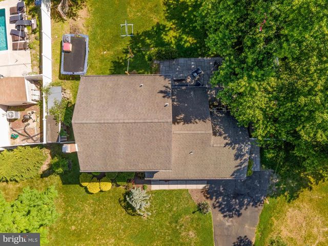 342 ALBERTS WAY, Langhorne, PA 19047