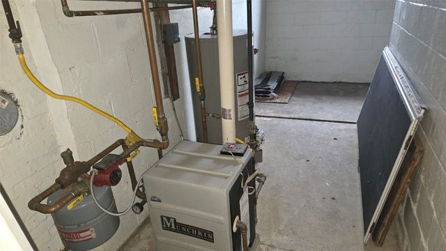 400 THOMAS Street, Cambridge Springs Boro, PA 16403