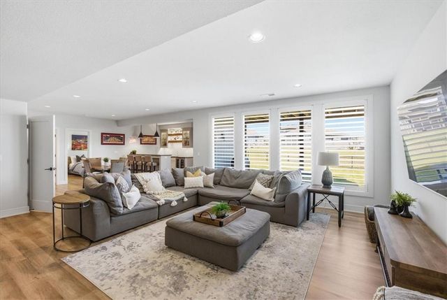 17321 Bradshaw Street, Overland Park, KS 66221