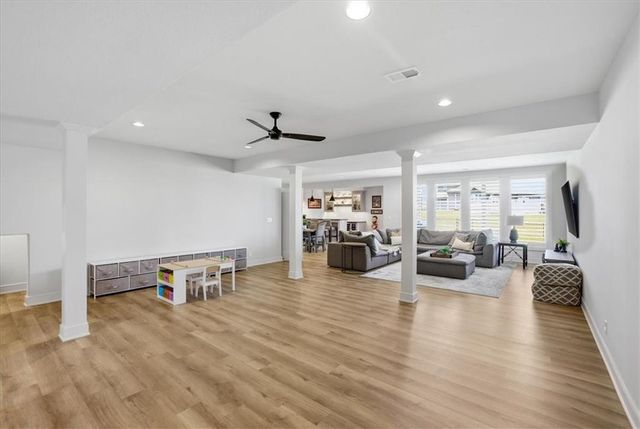 17321 Bradshaw Street, Overland Park, KS 66221