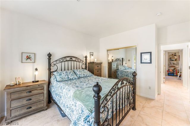 10722 Sky Meadows Avenue, Las Vegas, NV 89134