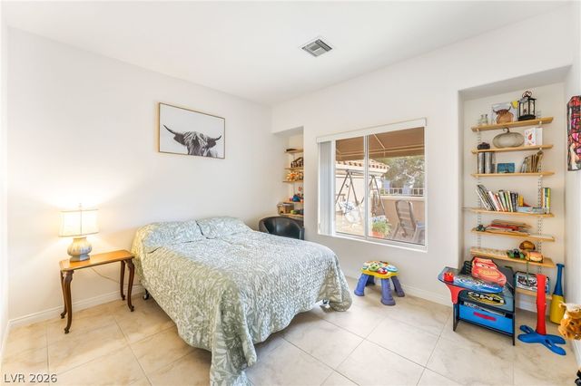 10722 Sky Meadows Avenue, Las Vegas, NV 89134