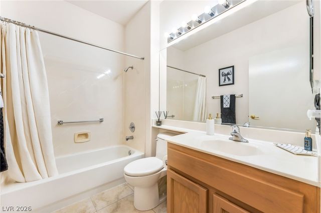 10722 Sky Meadows Avenue, Las Vegas, NV 89134