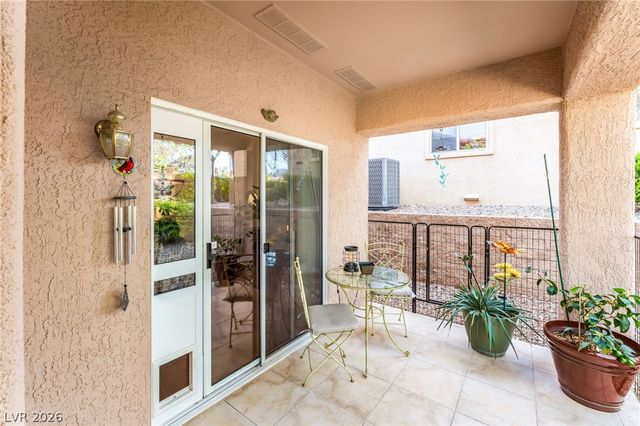 10722 Sky Meadows Avenue, Las Vegas, NV 89134