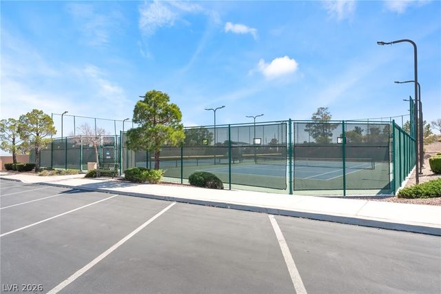 10722 Sky Meadows Avenue, Las Vegas, NV 89134