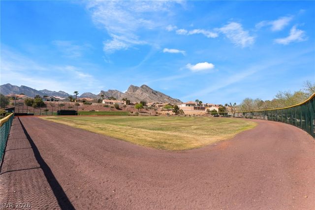 10722 Sky Meadows Avenue, Las Vegas, NV 89134