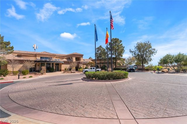 10722 Sky Meadows Avenue, Las Vegas, NV 89134