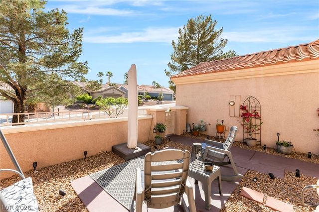 10722 Sky Meadows Avenue, Las Vegas, NV 89134