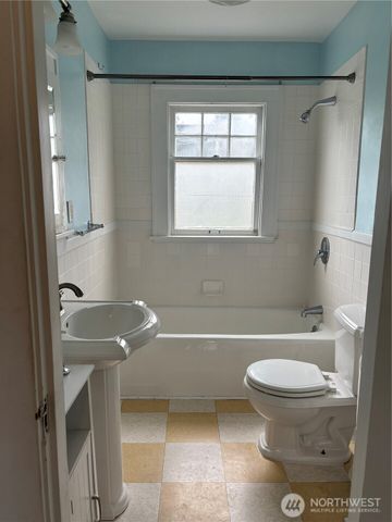 3201 S Charles Street, Seattle, WA 98144