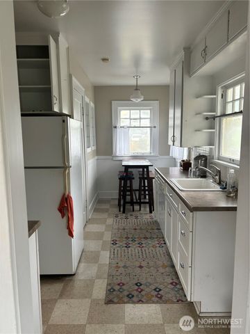 3201 S Charles Street, Seattle, WA 98144