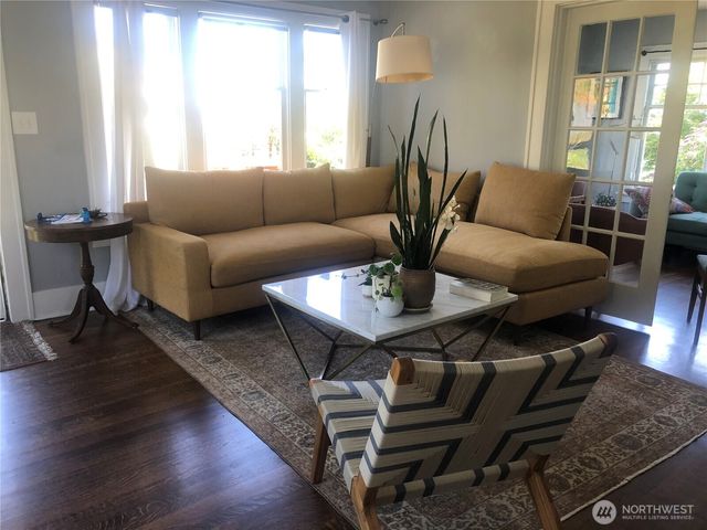 3201 S Charles Street, Seattle, WA 98144