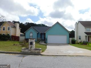 2783 Mill Lake Way, Morrow, GA 30260