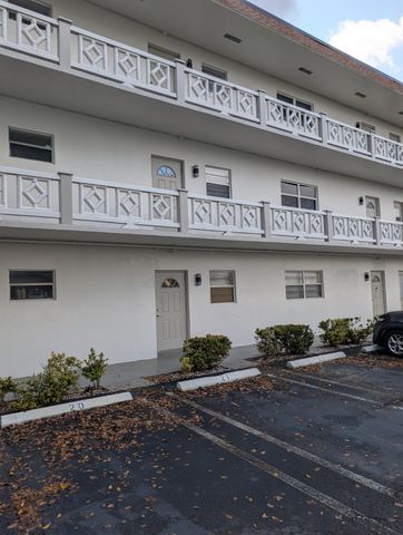 5151 W Oakland Park Boulevard 204, Lauderdale Lakes, FL 33313