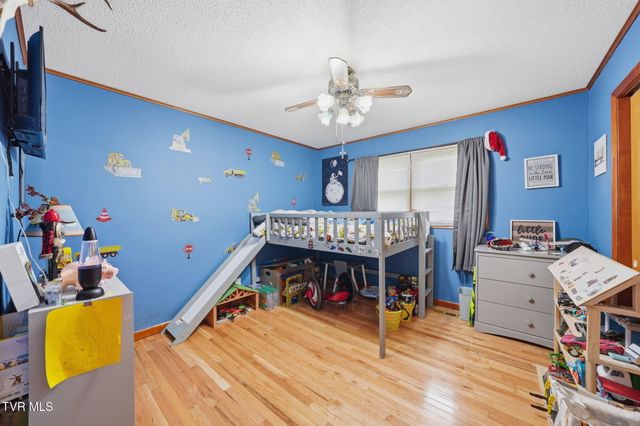 261 Price Road, Elizabethton, TN 37643