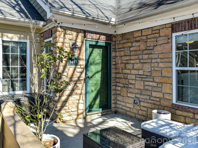 5433 Prosperity View Drive, Charlotte, NC 28269