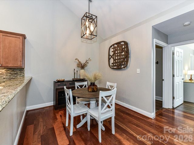 5433 Prosperity View Drive, Charlotte, NC 28269