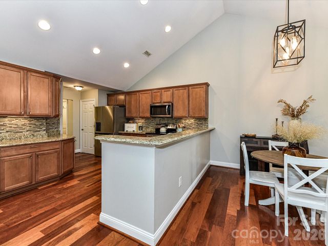 5433 Prosperity View Drive, Charlotte, NC 28269