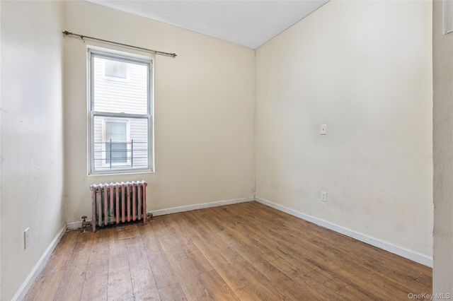 1727 Hunt Avenue, Bronx, NY 10462