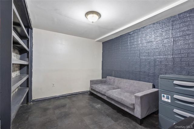 1727 Hunt Avenue, Bronx, NY 10462