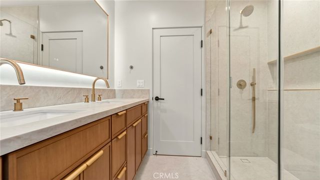 4819 Genesta, Encino, CA 91316