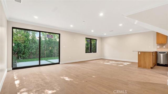 4819 Genesta, Encino, CA 91316